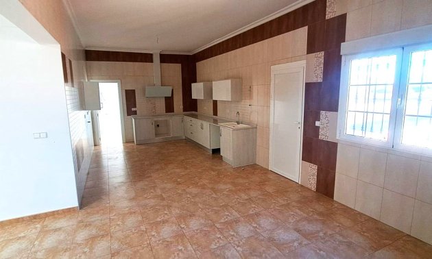 Rynek wtórny - Dom  -
Catral - Catral - Country