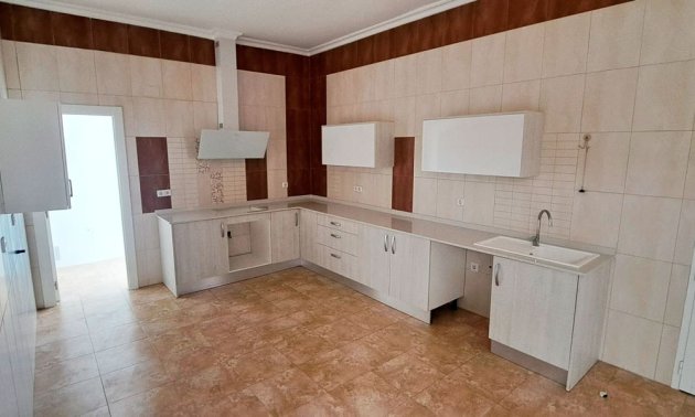 Rynek wtórny - Dom  -
Catral - Catral - Country