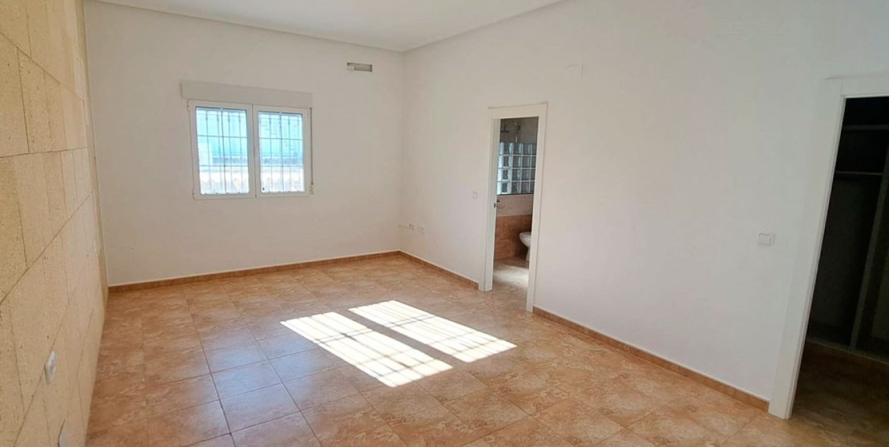 Rynek wtórny - Dom  -
Catral - Catral - Country