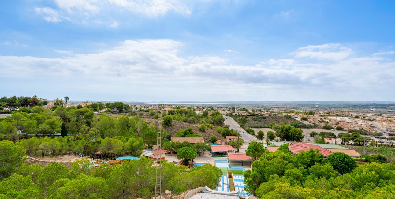 Resale - Townhouse -
Ciudad Quesada - Ciudad Quesada - Town