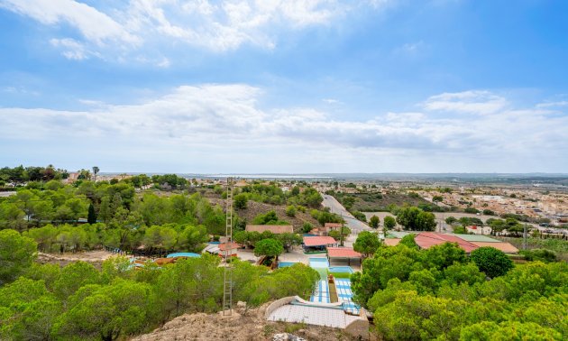 Resale - Townhouse -
Ciudad Quesada - Ciudad Quesada - Town