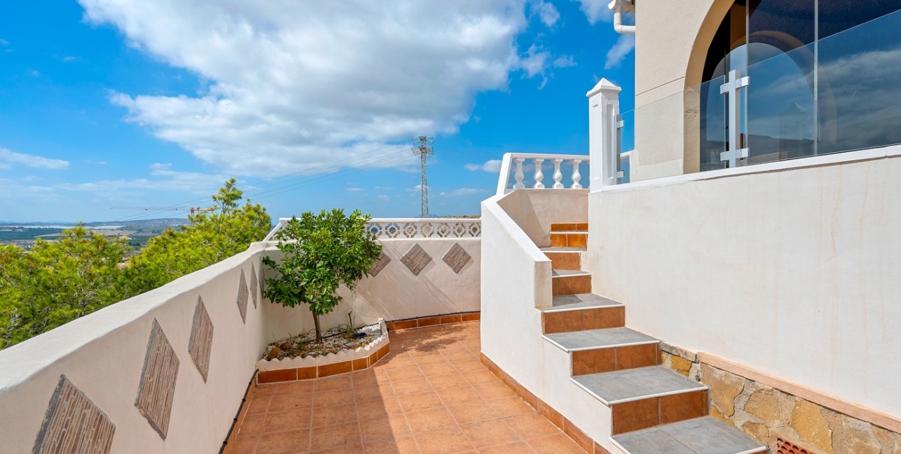 Resale - Townhouse -
Ciudad Quesada - Ciudad Quesada - Town