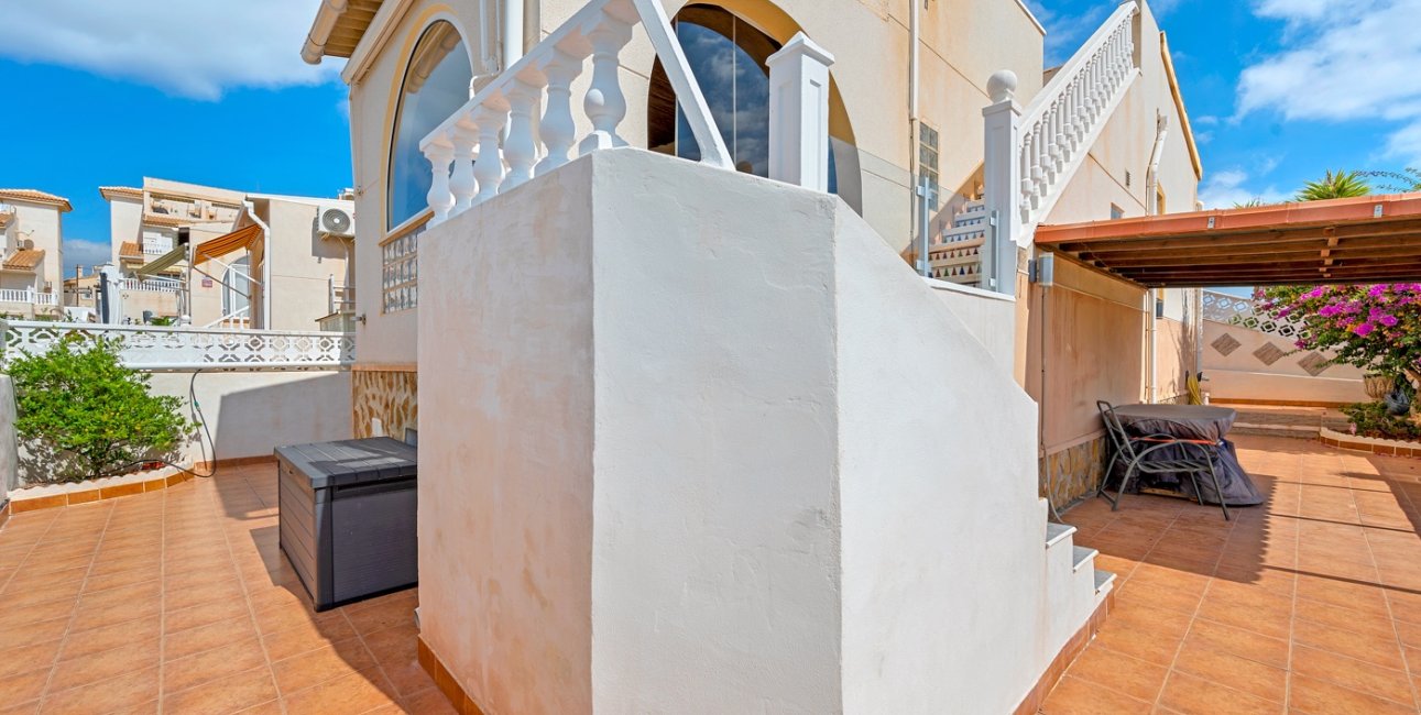 Resale - Townhouse -
Ciudad Quesada - Ciudad Quesada - Town