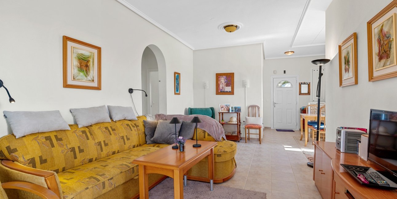 Resale - Townhouse -
Ciudad Quesada - Ciudad Quesada - Town