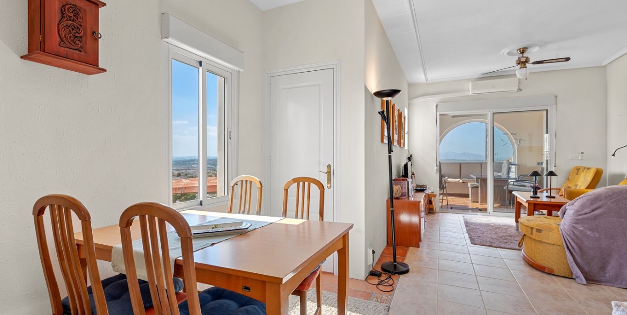 Resale - Townhouse -
Ciudad Quesada - Ciudad Quesada - Town