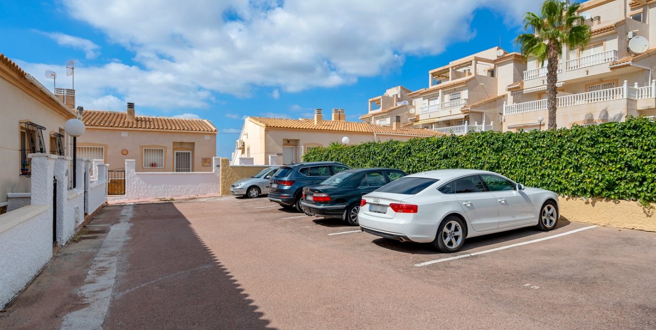 Resale - Townhouse -
Ciudad Quesada - Ciudad Quesada - Town