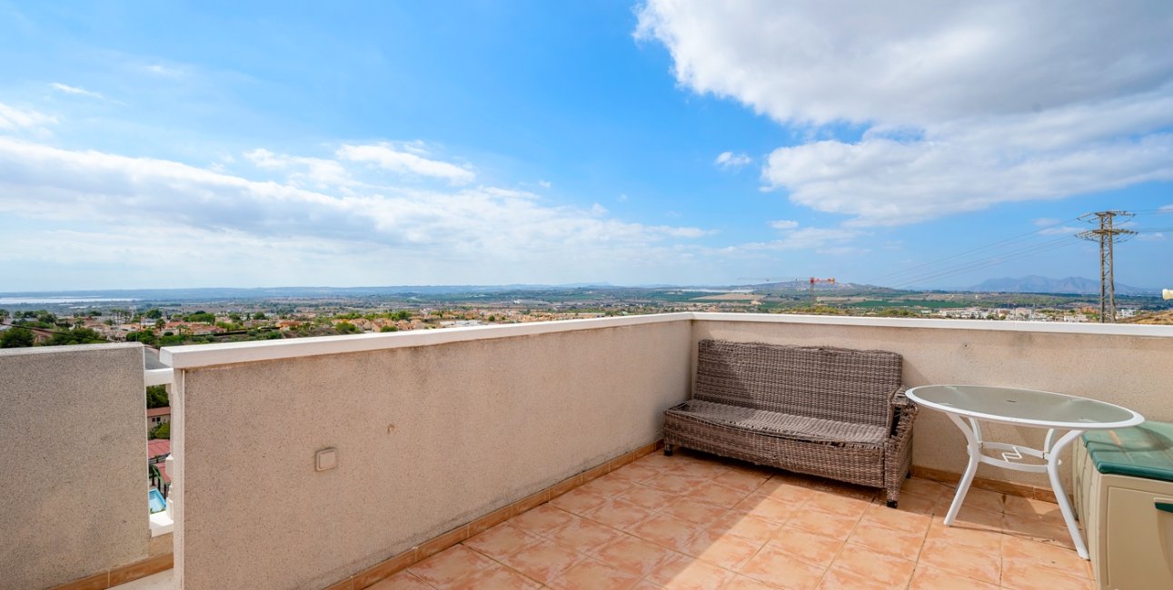 Resale - Townhouse -
Ciudad Quesada - Ciudad Quesada - Town