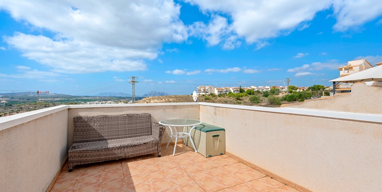 Resale - Townhouse -
Ciudad Quesada - Ciudad Quesada - Town