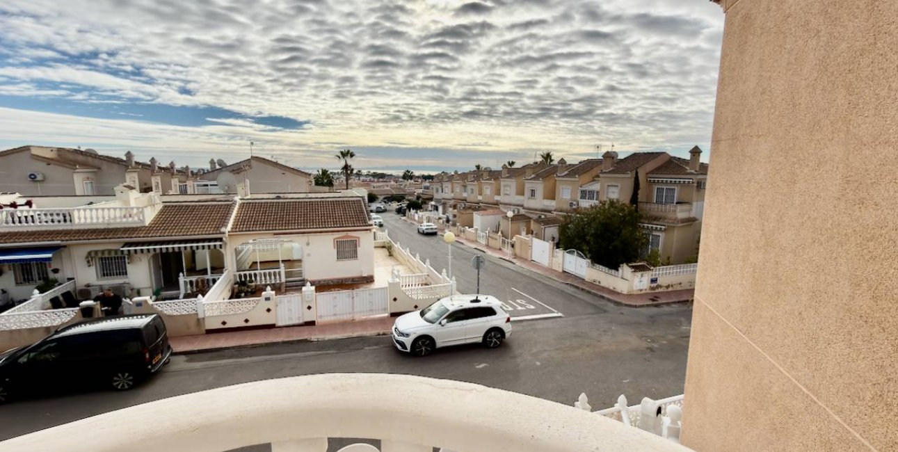 Resale - Villa -
Ciudad Quesada - Ciudad Quesada - Town