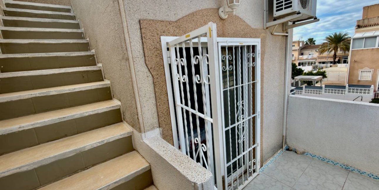 Resale - Villa -
Ciudad Quesada - Ciudad Quesada - Town