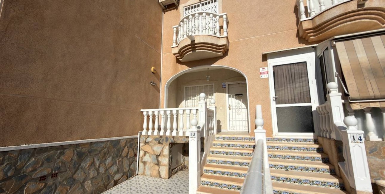 Resale - Villa -
Ciudad Quesada - Ciudad Quesada - Town