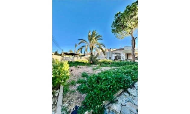 Rynek wtórny - Willa -
Torrevieja - Aguas Nuevas