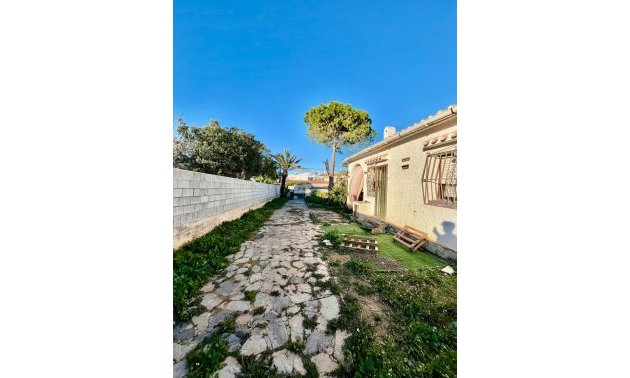 Rynek wtórny - Willa -
Torrevieja - Aguas Nuevas