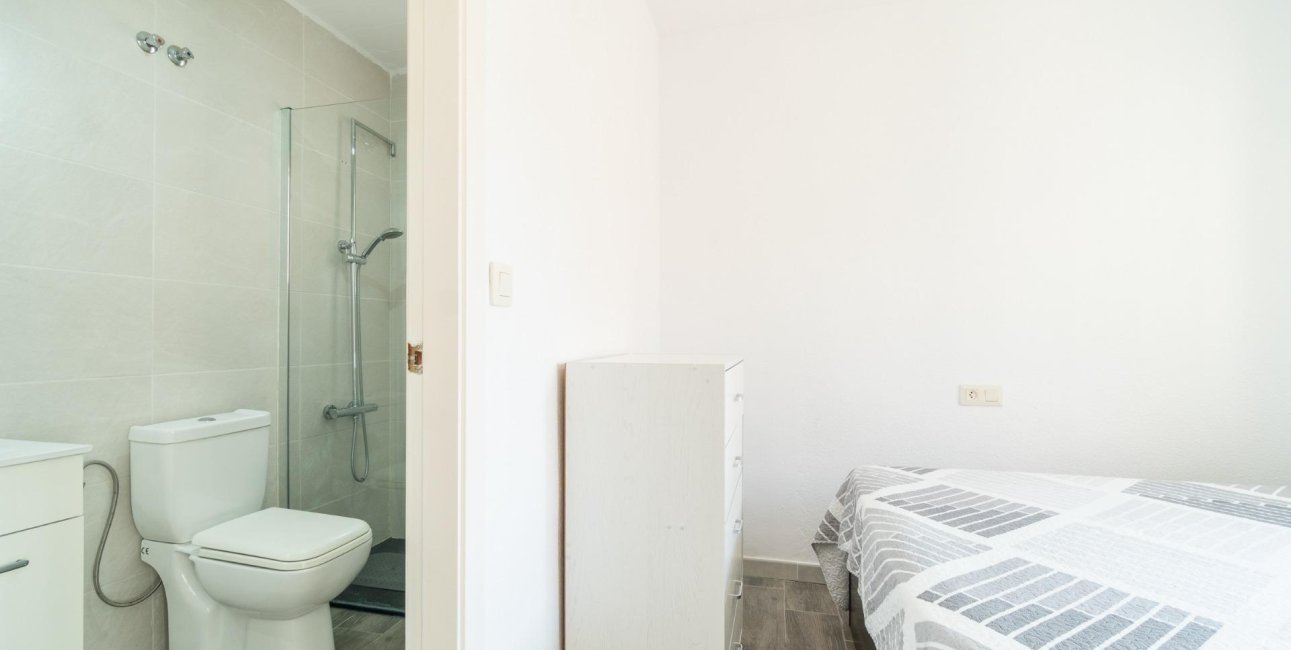 Resale - Bungalow -
Torrevieja - Los Balcones - Los Altos del Edén