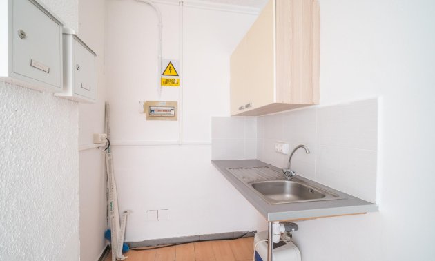 Wynajem długoterminowy - Lokal handlowy -
Orihuela Costa - La Zenia