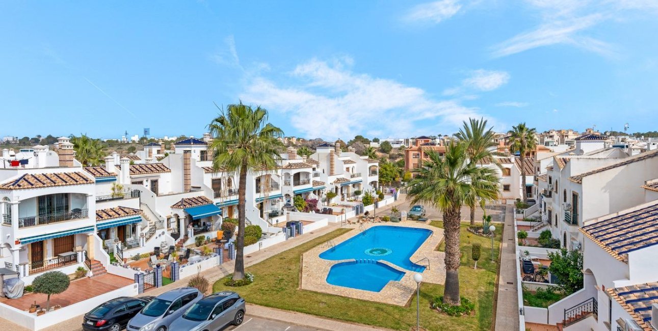 Resale - Penthouse -
Orihuela Costa - PAU 8