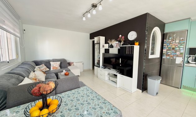 Resale - Townhouse -
Ciudad Quesada - Doña Pepa