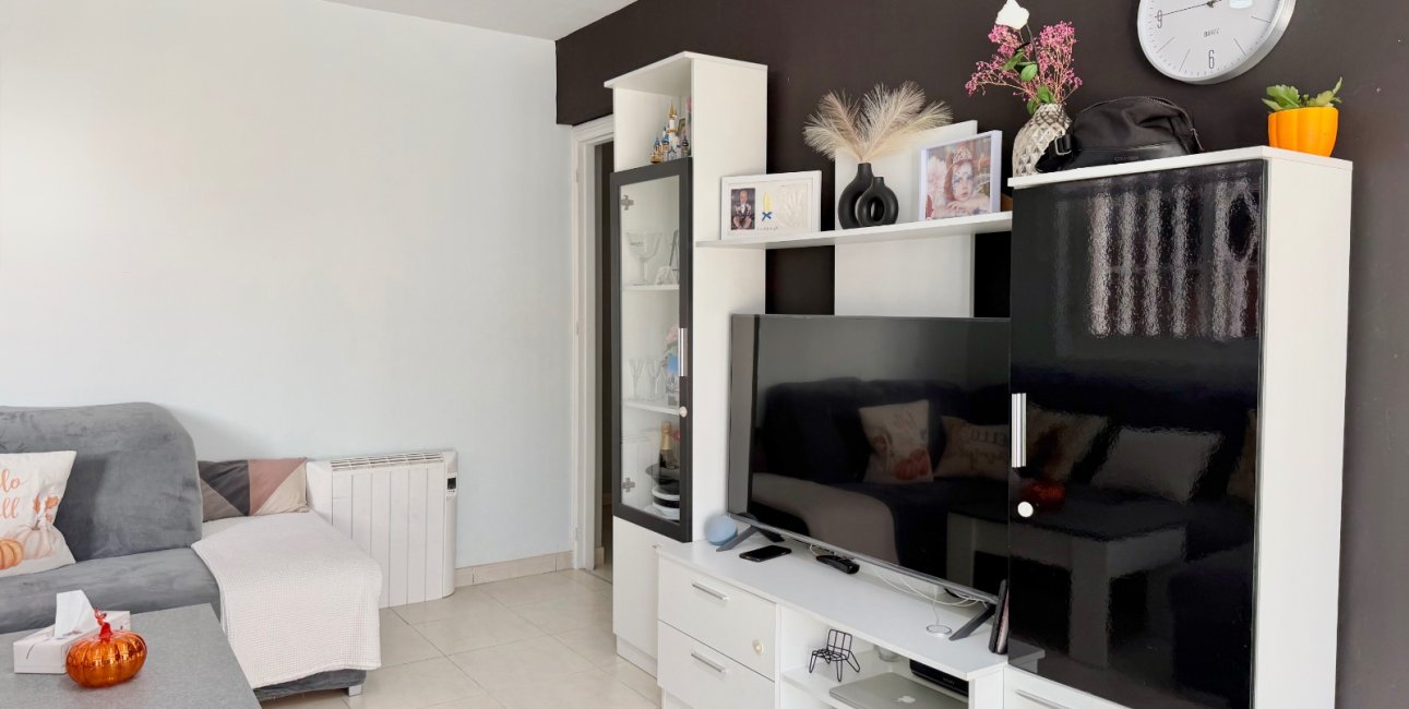 Resale - Townhouse -
Ciudad Quesada - Doña Pepa