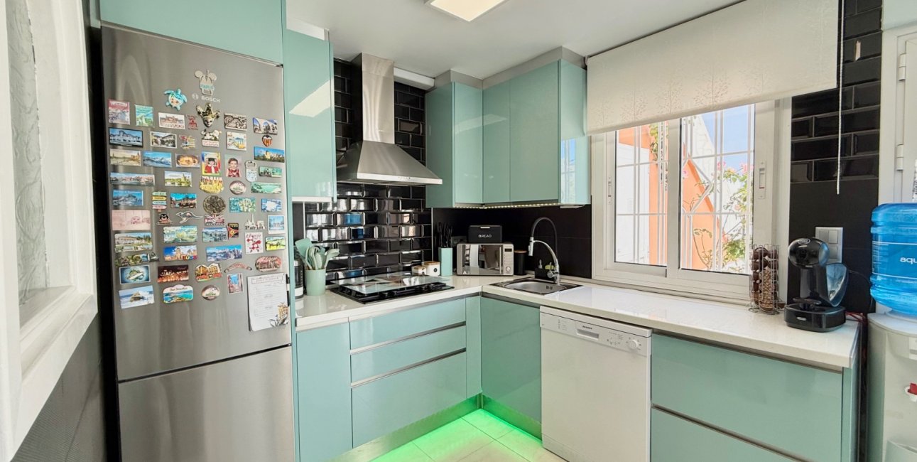 Resale - Townhouse -
Ciudad Quesada - Doña Pepa