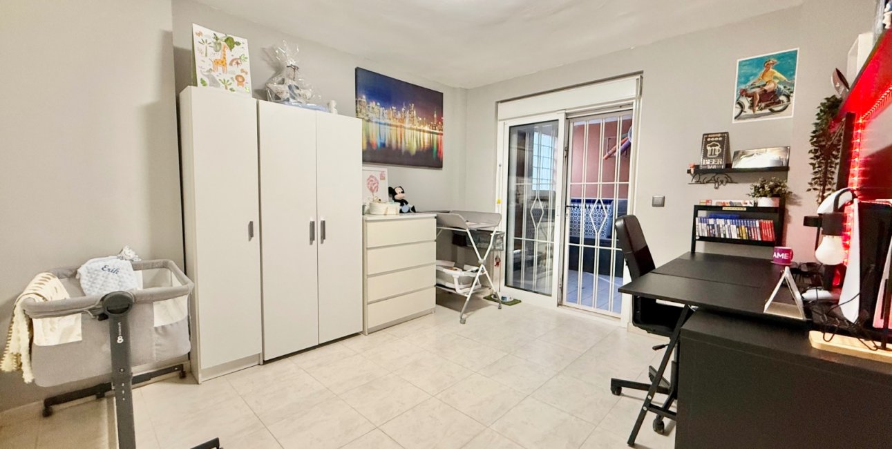 Resale - Townhouse -
Ciudad Quesada - Doña Pepa