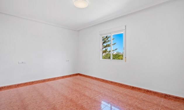 Reventa - Finca -
Dolores