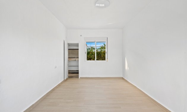 Reventa - Finca -
Dolores