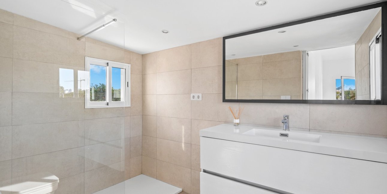 Reventa - Finca -
Dolores