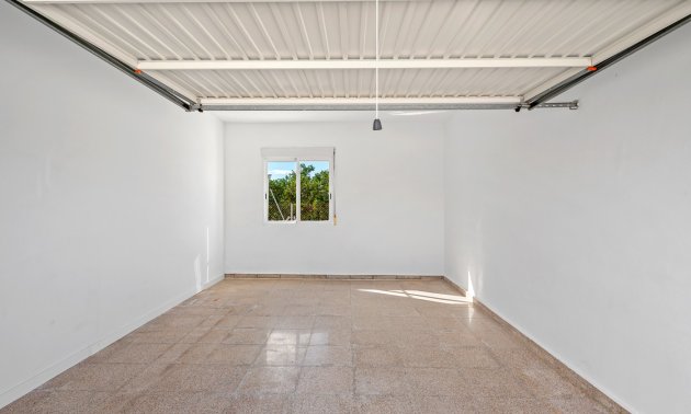 Reventa - Finca -
Dolores