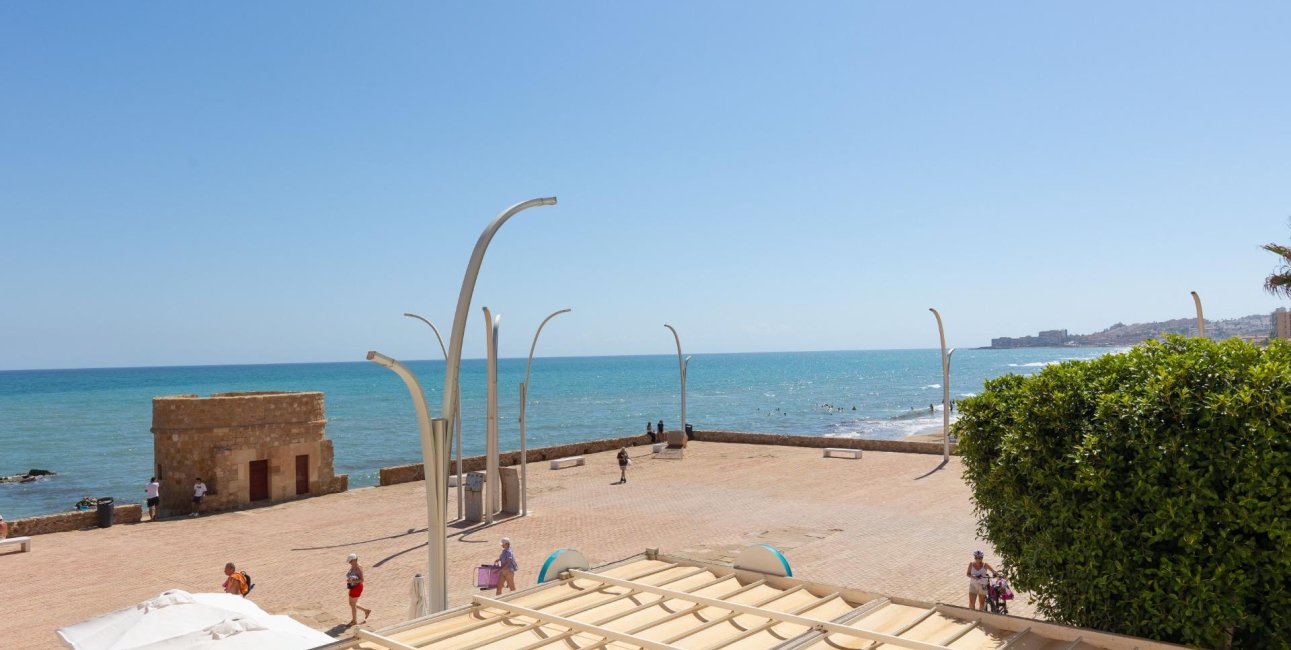 Rynek wtórny - Mieszkanie  -
Torrevieja - La Mata