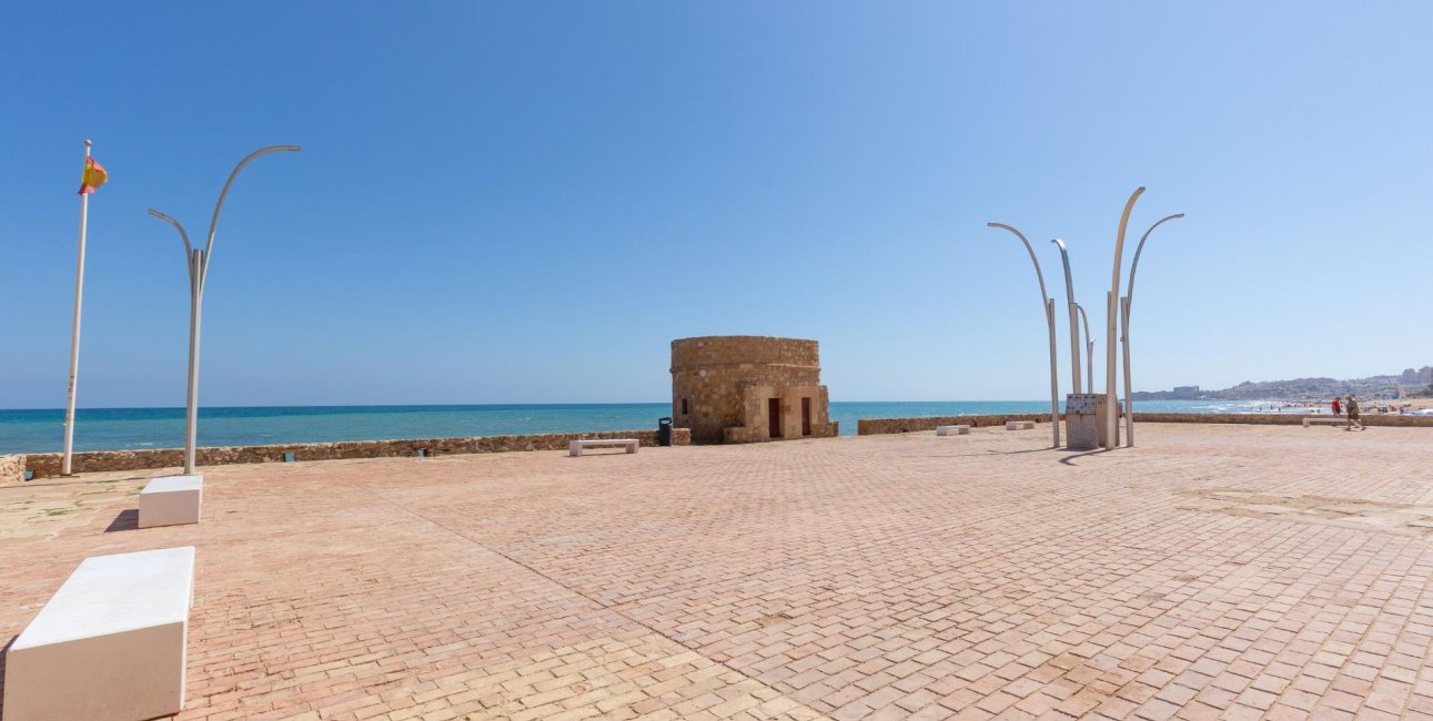 Rynek wtórny - Mieszkanie  -
Torrevieja - La Mata