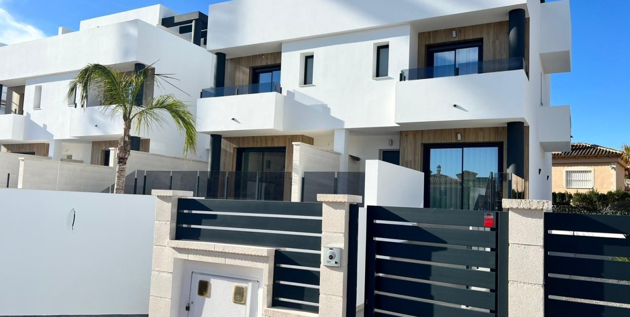 Rynek pierwotny - Willa -
Benferri - Benfis Park