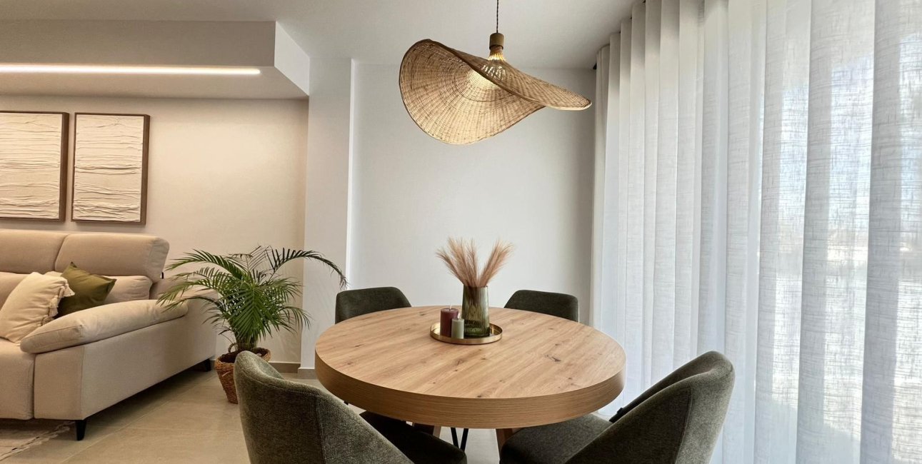 Rynek pierwotny - Willa -
Benferri - Benfis Park