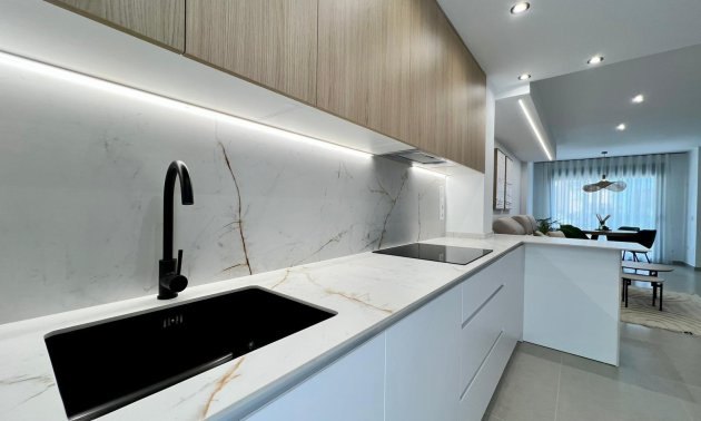 Rynek pierwotny - Willa -
Benferri - Benfis Park