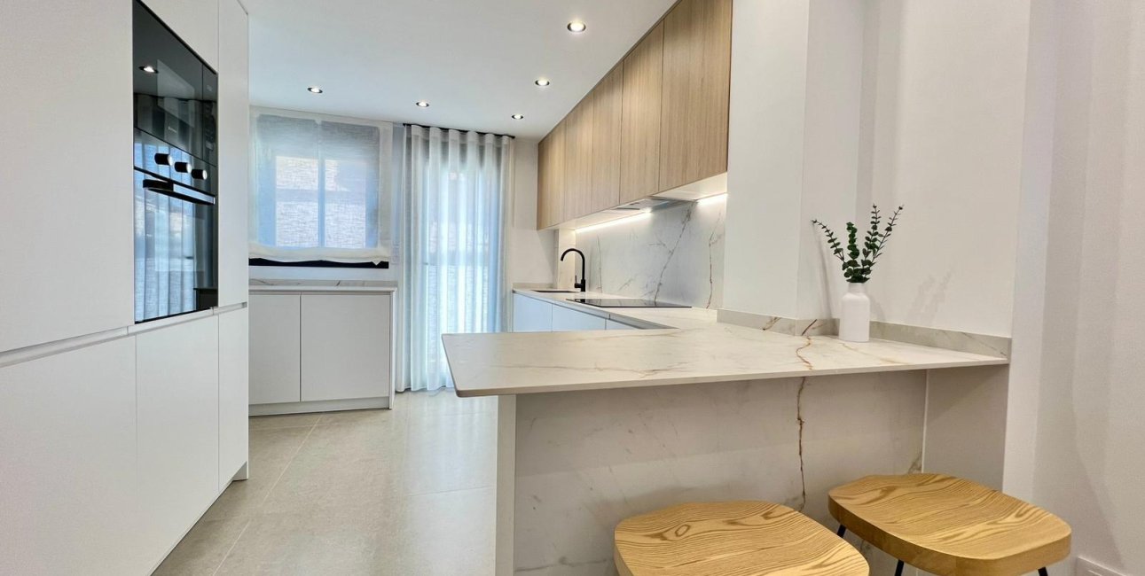 Rynek pierwotny - Willa -
Benferri - Benfis Park