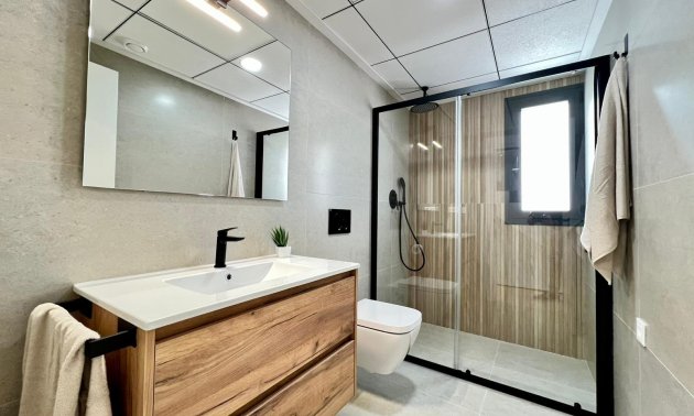 Rynek pierwotny - Willa -
Benferri - Benfis Park