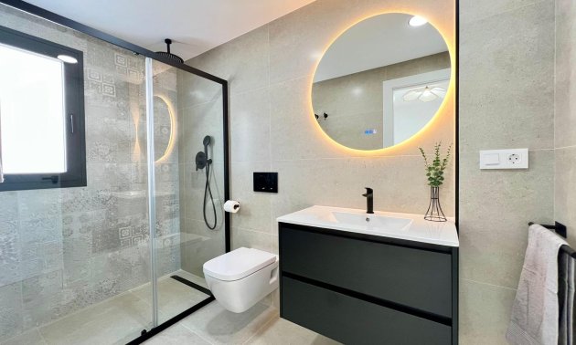 Rynek pierwotny - Willa -
Benferri - Benfis Park