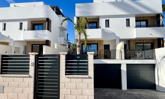 Rynek pierwotny - Willa -
Benferri - Benfis Park