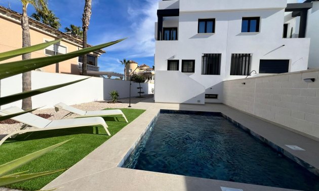 Rynek pierwotny - Willa -
Benferri - Benfis Park