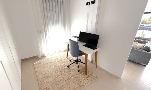 Reventa - Bungalow -
Pilar de la Horadada - Costa Blanca Sur