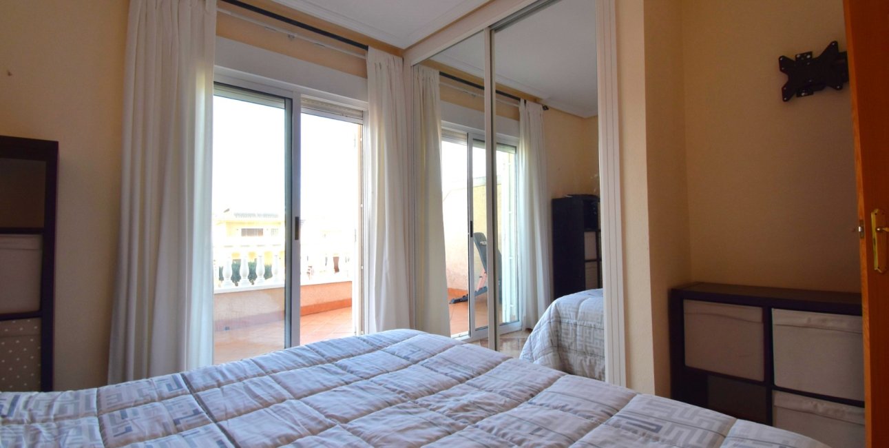 Reventa - Adosado -
Orihuela Costa - Los Balcones