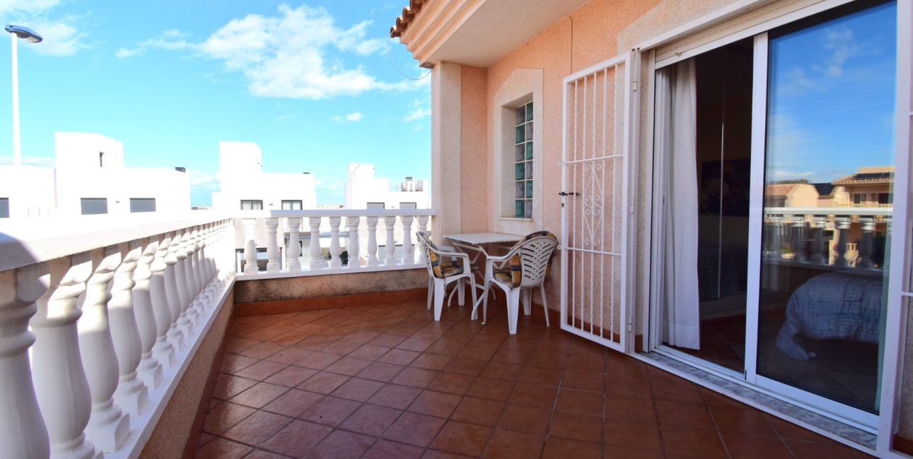 Reventa - Adosado -
Orihuela Costa - Los Balcones