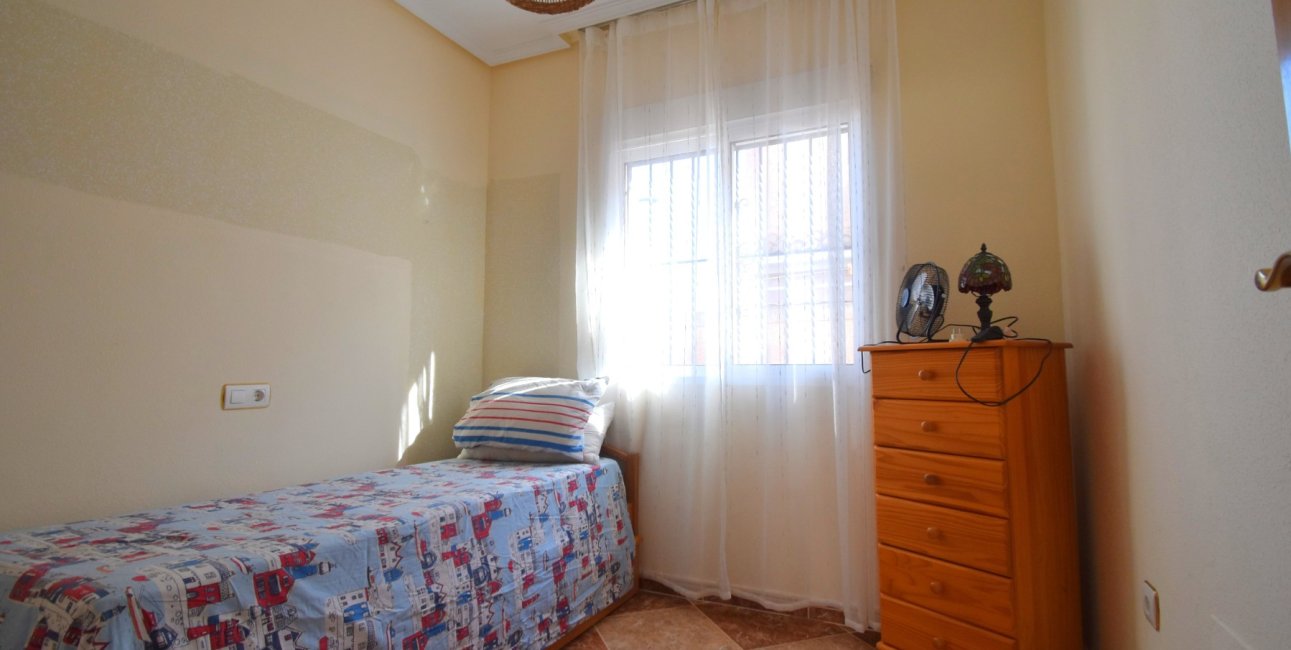 Reventa - Adosado -
Orihuela Costa - Los Balcones