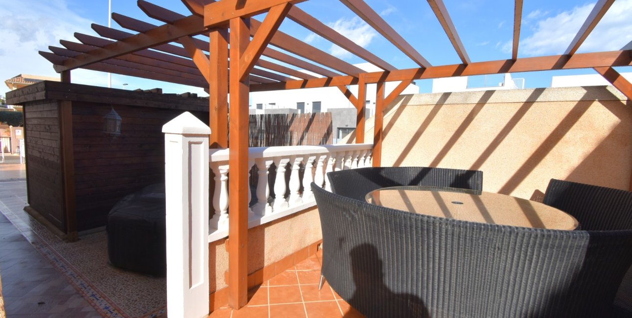 Reventa - Adosado -
Orihuela Costa - Los Balcones