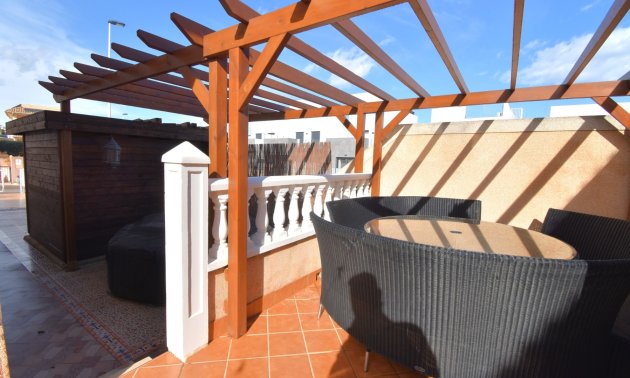 Reventa - Adosado -
Orihuela Costa - Los Balcones