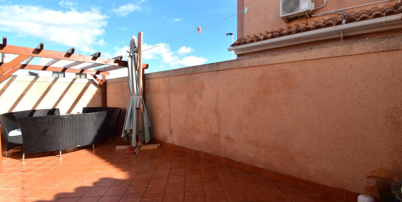 Reventa - Adosado -
Orihuela Costa - Los Balcones