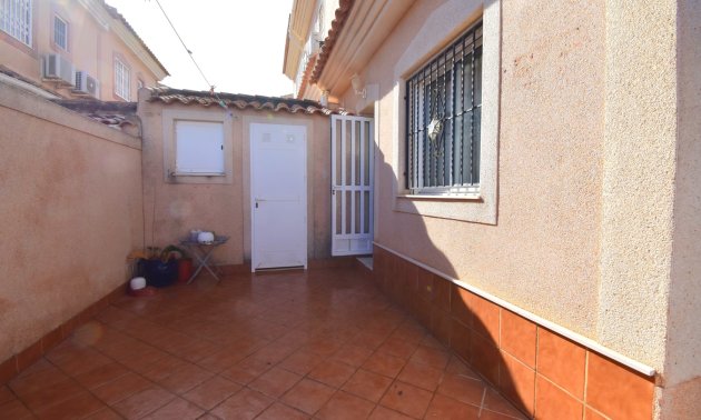 Reventa - Adosado -
Orihuela Costa - Los Balcones