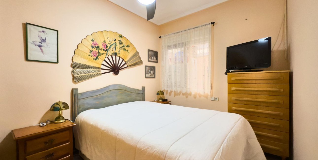 Reventa - Apartamento / piso -
Torrevieja - La Mata