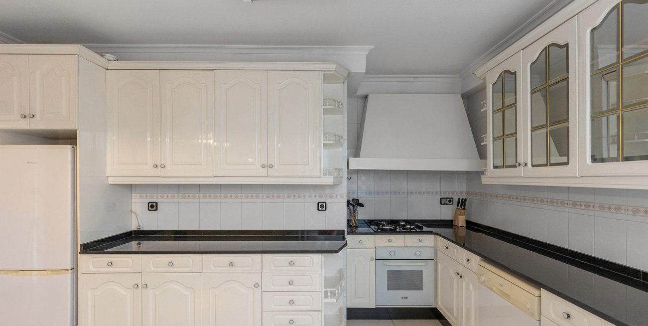 Reventa - Apartamento / piso -
Torrevieja - Paseo maritimo