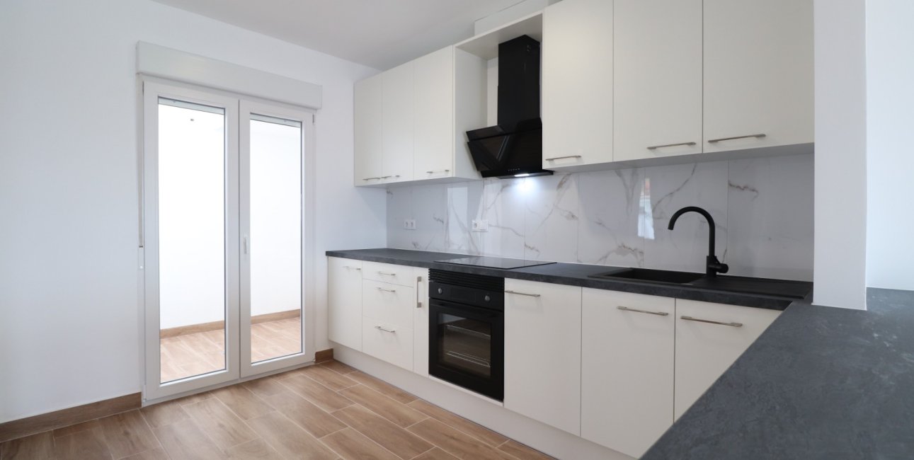 Resale - Bungalow -
Ciudad Quesada - Ciudad Quesada - Town