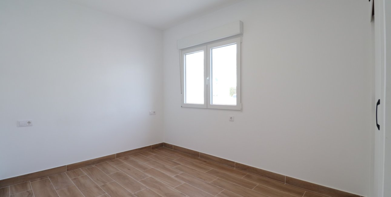 Resale - Bungalow -
Ciudad Quesada - Ciudad Quesada - Town